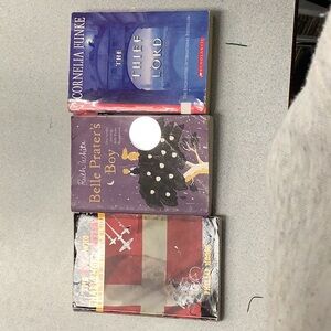 Scholastic Kids Learning Books Set - Blue, Purple, Red